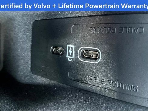 Used 2022 Volvo S90 B6 Inscription w/ Advanced Package image 32