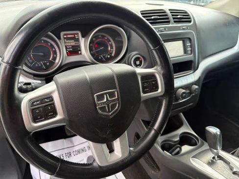 Used 2018 Dodge Journey SE w/ Popular Equipment Group FWD image 22