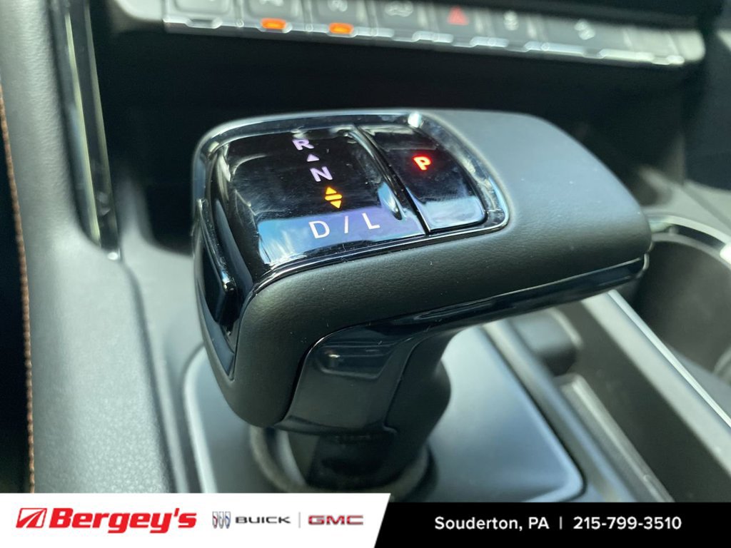 Used 2025 GMC Sierra 1500 AT4 AWD/4WD image 19