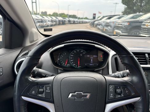 Used 2019 Chevrolet Sonic LT w/ Convenience Package FWD image 10