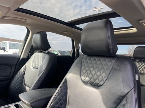 Used 2024 Ford Edge Titanium w/ Equipment Group 301A image 14