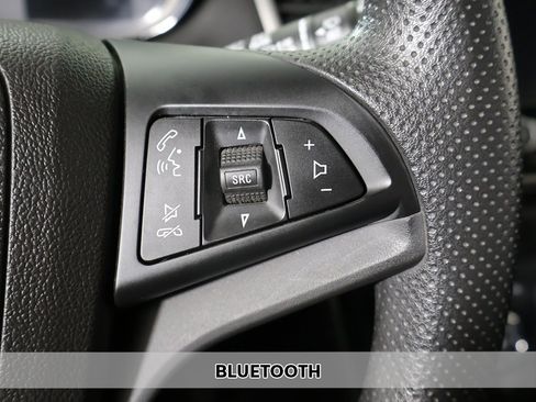 Used 2020 Chevrolet Trax LT image 4