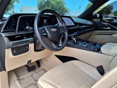 Certified 2024 Cadillac Escalade ESV Premium Luxury RWD image 21