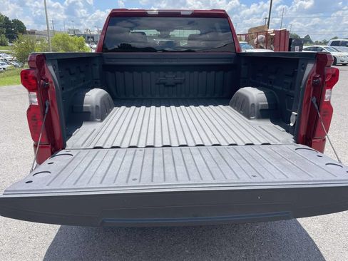 Used 2023 Chevrolet Silverado 1500 LT AWD/4WD image 22