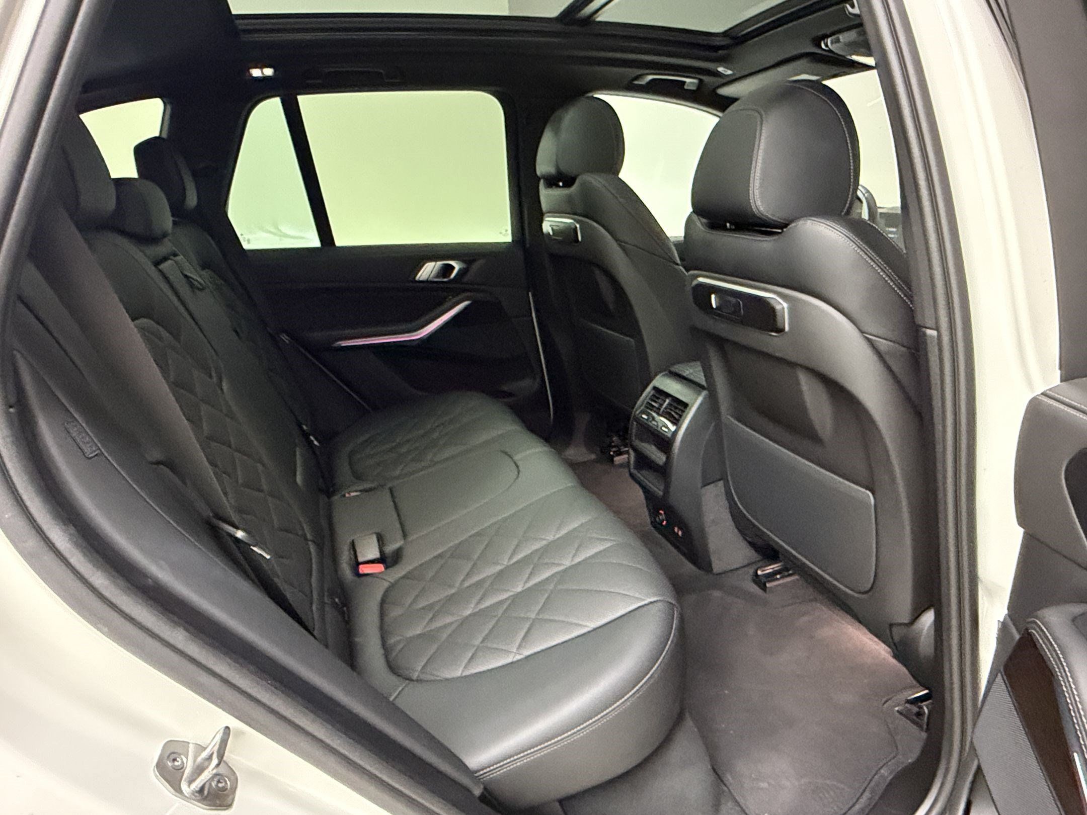 Certified 2024 BMW X5 xDrive40i w/ Parking Assistance Package AWD/4WD image 30