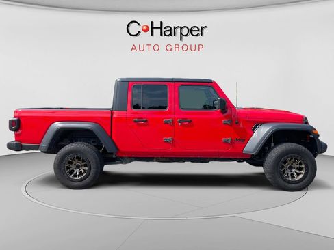 Used 2020 Jeep Gladiator Sport w/ Quick Order Package 23S AWD/4WD image 2