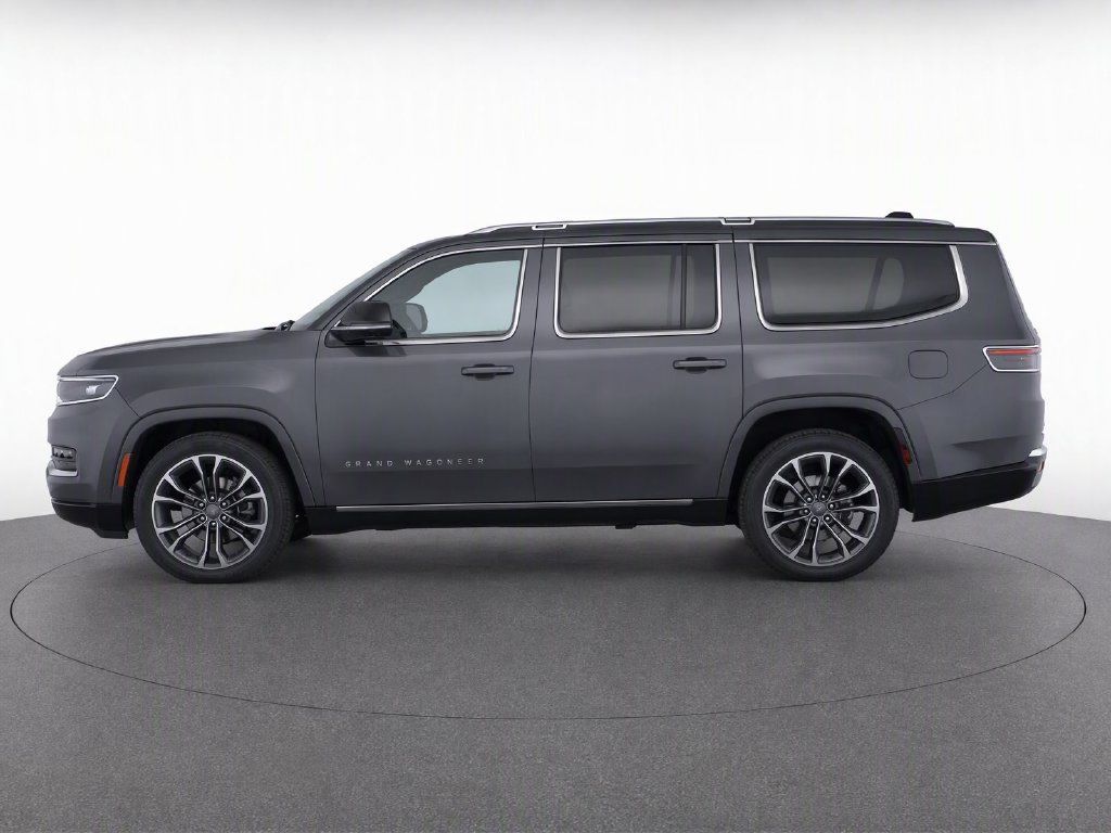 Used 2024 Jeep Grand Wagoneer Series III w/ Rear Seat Video Group 1 AWD/4WD image 6