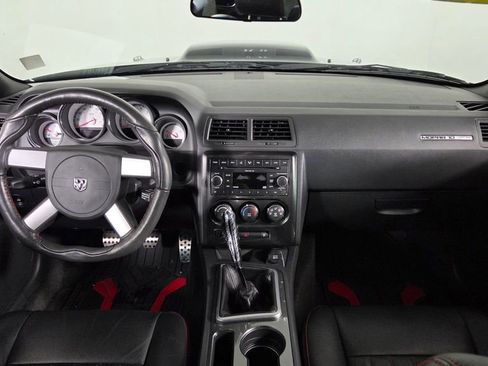 Used 2010 Dodge Challenger R/T w/ Mopar 10 Pkg RWD image 31