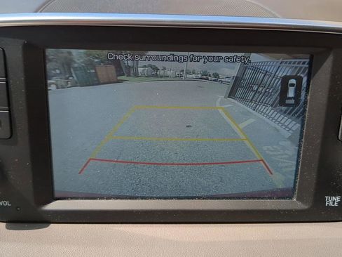 Used 2020 Hyundai Santa Fe SEL w/ Convenience Package image 19