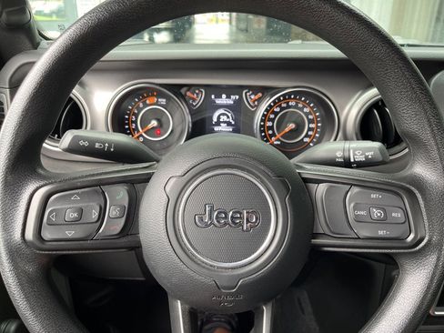 Used 2023 Jeep Wrangler Sport image 45