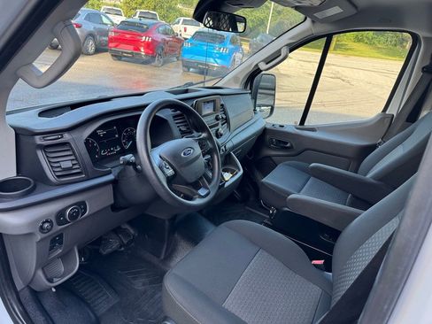 Used 2022 Ford Transit 250 XL w/ Exterior Upgrade Package image 3