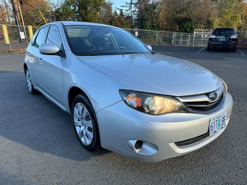 Used 2010 Subaru Impreza 2.5i image 7