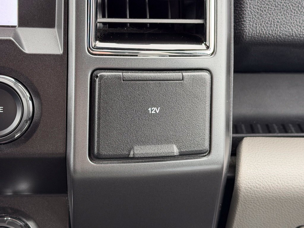 Used 2019 Ford F150 XLT AWD/4WD image 16