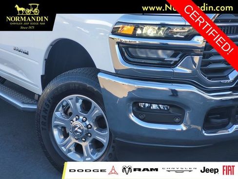 Used 2026 RAM 2500 Big Horn AWD/4WD image 3