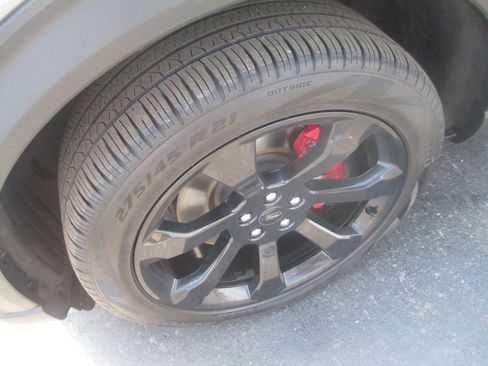 Used 2022 Ford Explorer ST w/ Equipment Group 401A AWD/4WD image 13