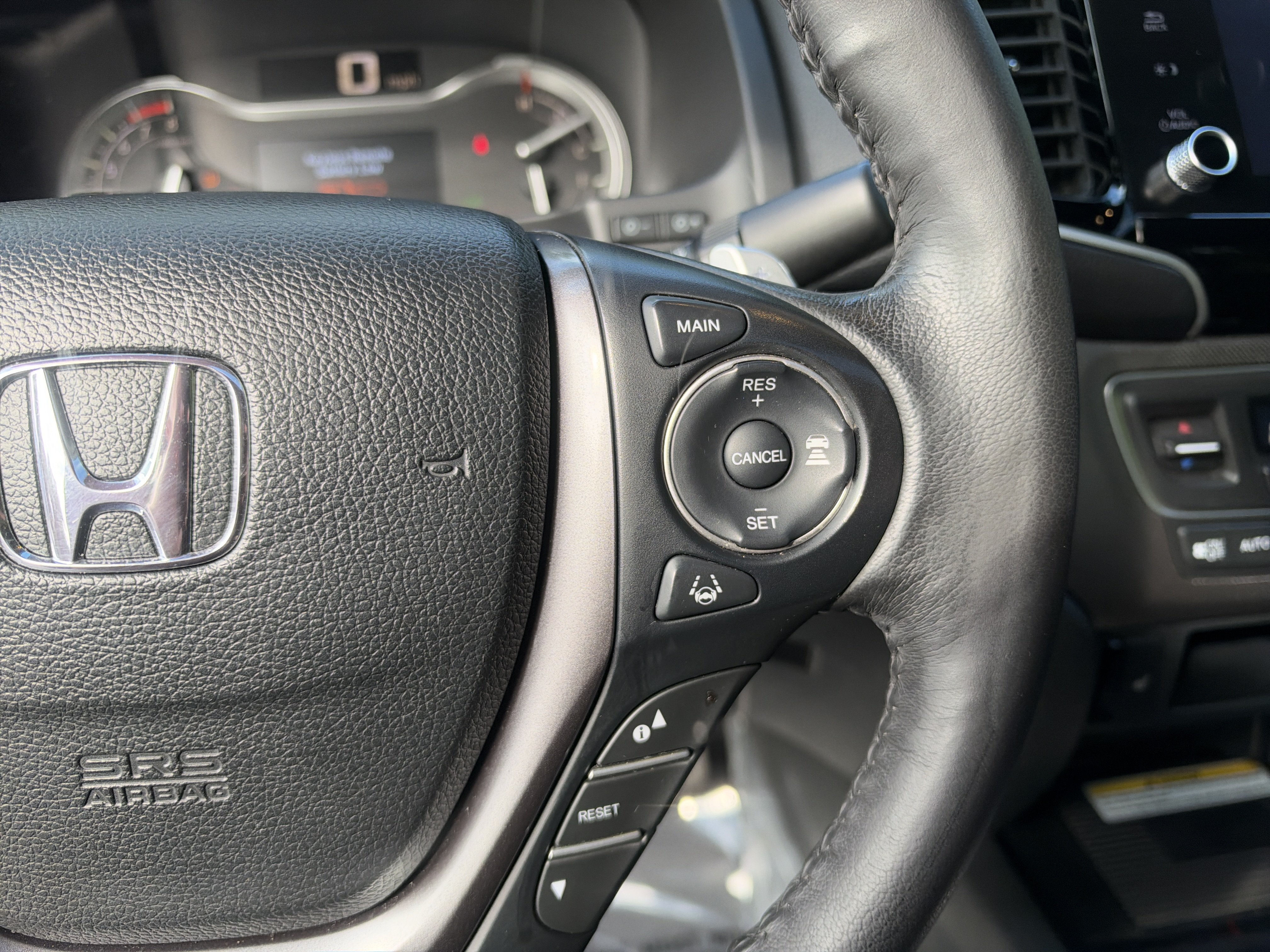 Used 2023 Honda Ridgeline RTL-E image 19
