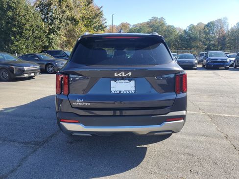 New 2026 Kia Sorento S image 5
