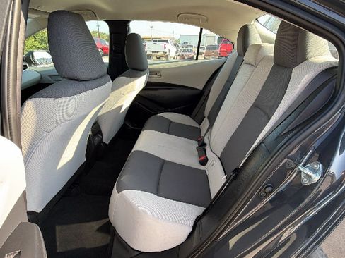 Used 2026 Toyota Corolla LE FWD image 22