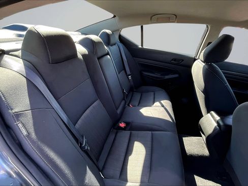 Used 2024 Nissan Altima 2.5 S FWD image 28