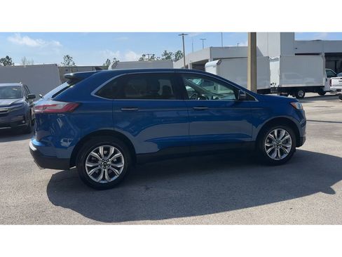 Used 2024 Ford Edge Titanium image 9