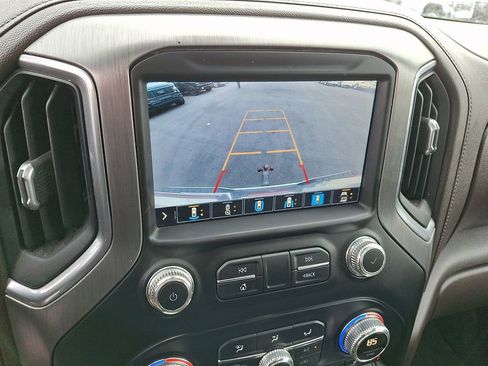 Used 2021 GMC Sierra 3500 Denali w/ Technology Package image 18