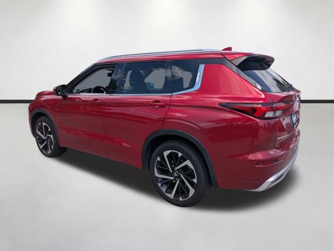Used 2023 Mitsubishi Outlander SEL FWD image 6