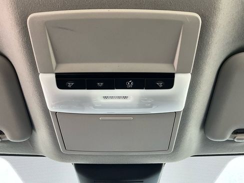 Used 2025 Nissan Sentra S image 15