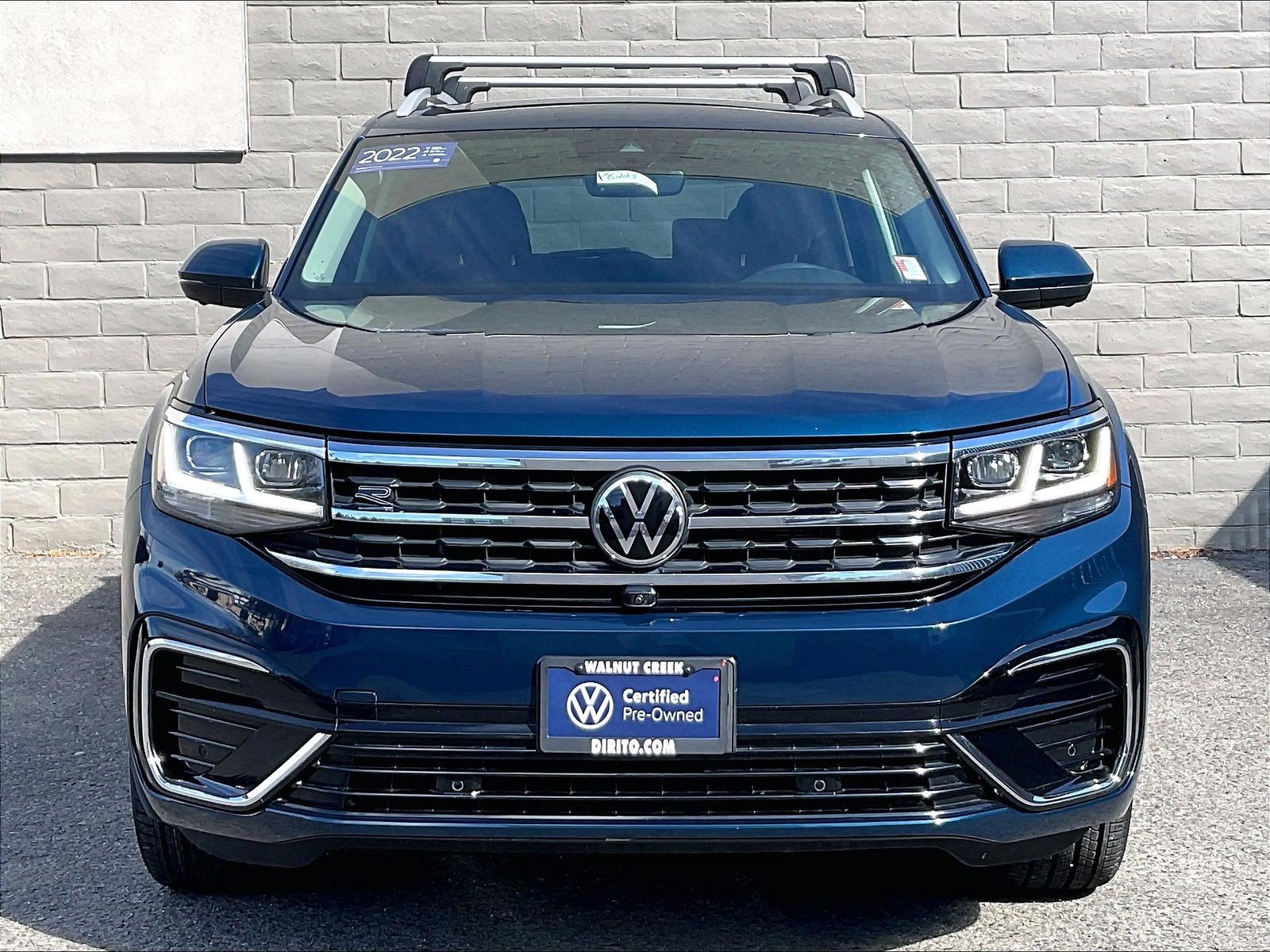 Certified 2022 Volkswagen Atlas SEL Premium AWD/4WD image 2