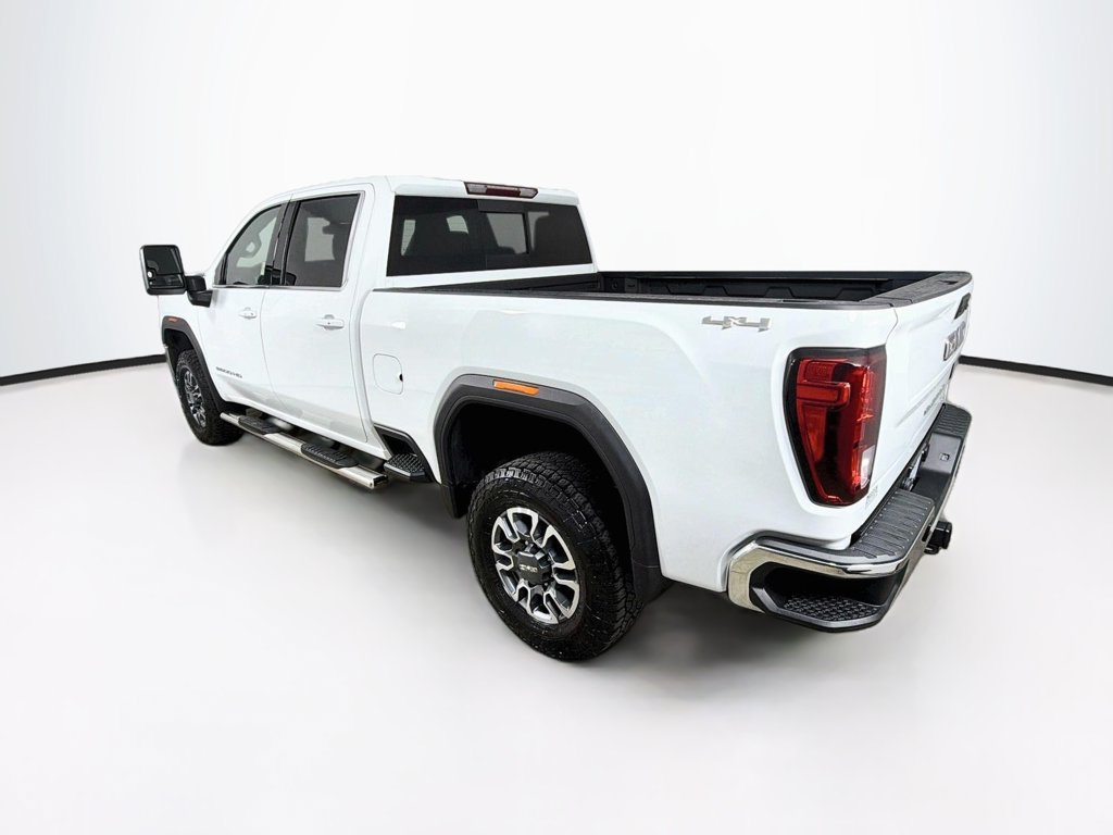 Used 2022 GMC Sierra 3500 SLE w/ SLE Convenience Package AWD/4WD image 7