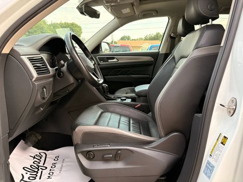 Used 2021 Volkswagen Atlas SEL Premium AWD/4WD image 17