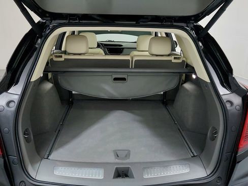 Used 2020 Cadillac XT5 Premium Luxury AWD/4WD image 27