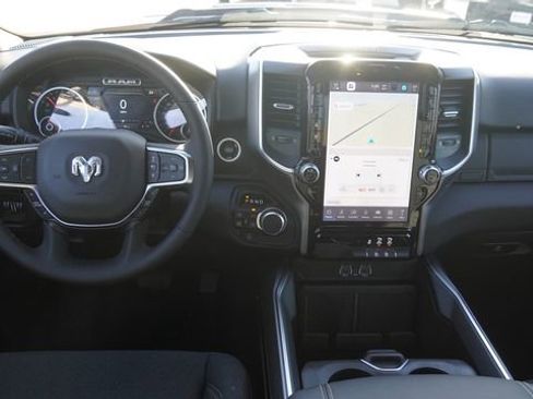 New 2026 RAM 1500 4x4 Crew Cab image 13