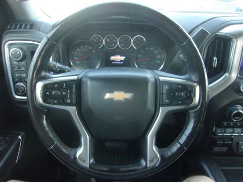 Used 2019 Chevrolet Silverado 1500 LTZ w/ LTZ Plus Package AWD/4WD image 10