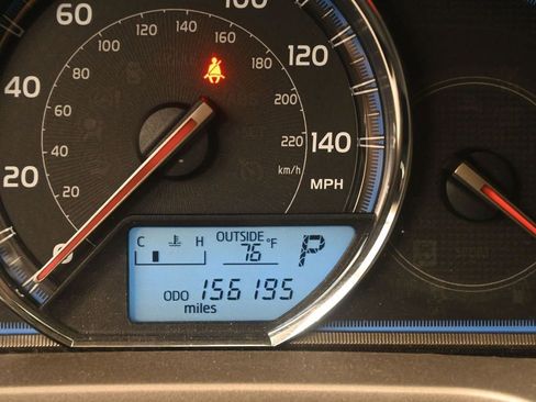 Used 2014 Toyota RAV4 Limited AWD/4WD image 12