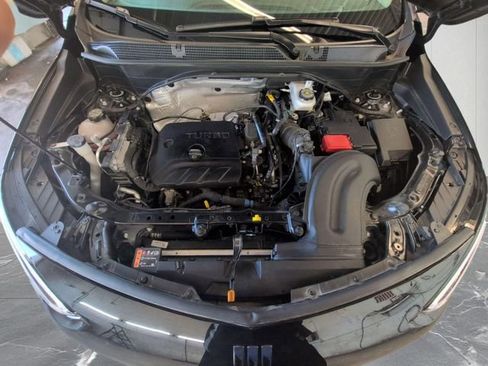 Used 2025 Buick Encore GX Preferred FWD image 31