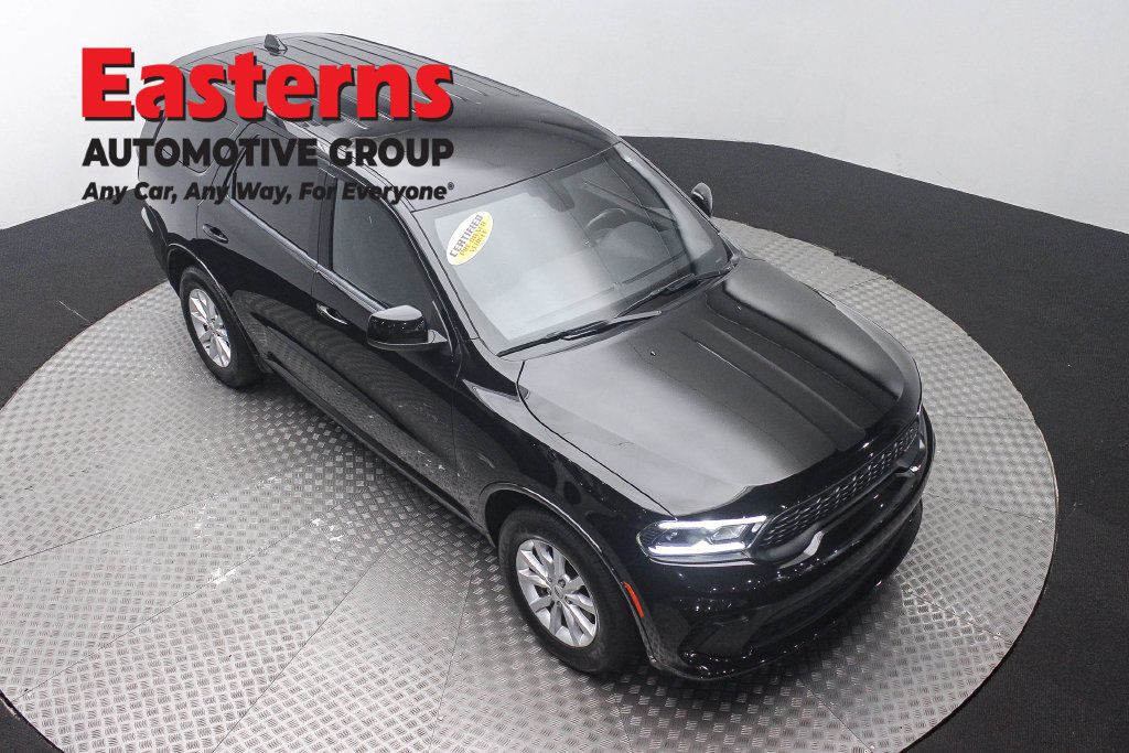 Used 2025 Dodge Durango GT RWD image 3