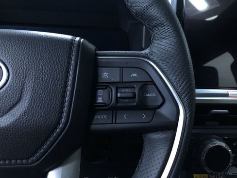 Certified 2025 Toyota Tacoma TRD Sport image 20