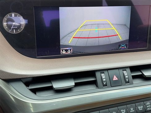 Used 2021 Lexus ES 350 w/ Premium Package image 26