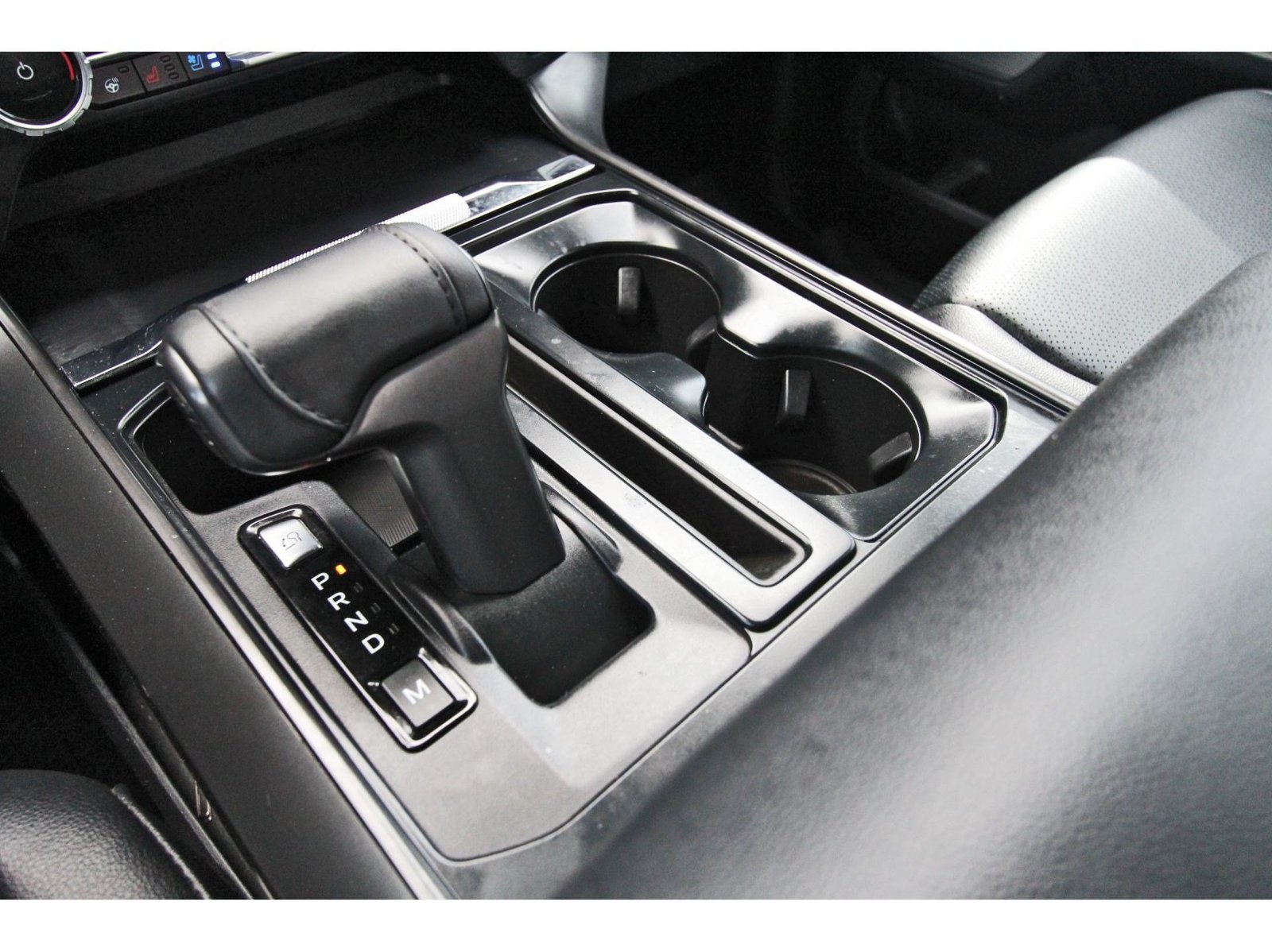 Used 2024 Ford F150 Lariat w/ FX4 Off-Road Package AWD/4WD image 31