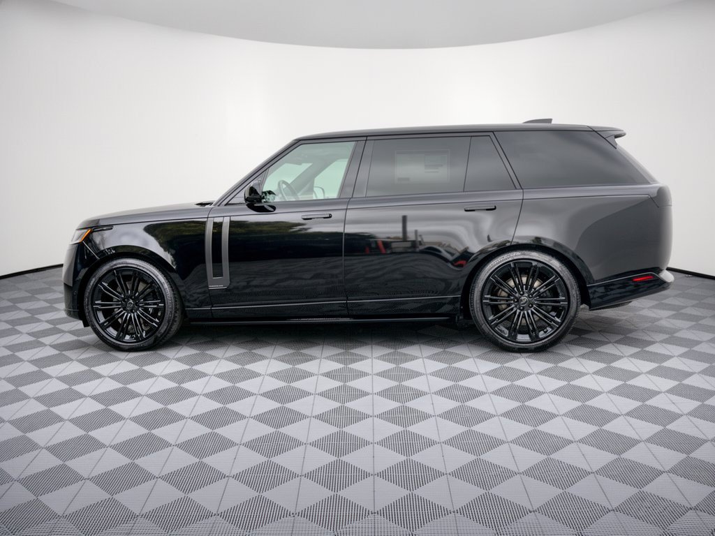 New 2026 Land Rover Range Rover Long Wheelbase Autobiography AWD/4WD image 2