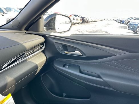 New 2026 Buick Envista Sport Touring image 25