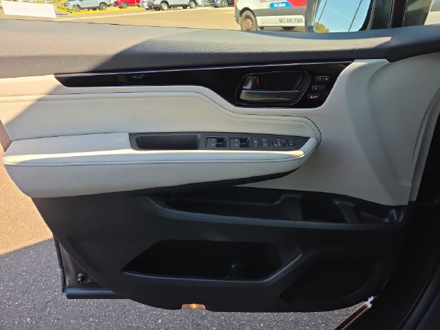 New 2027 Honda Odyssey Touring image 10