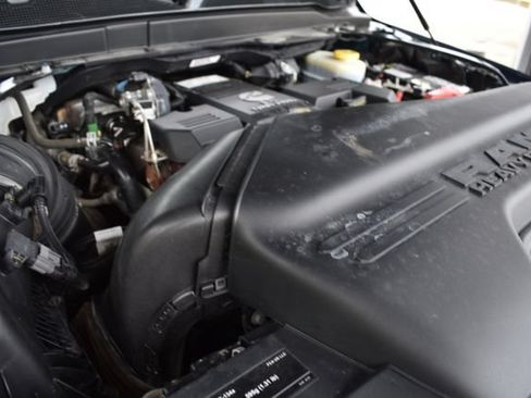 Used 2022 RAM 2500 Tradesman w/ Chrome Appearance Group AWD/4WD image 20