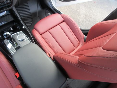 Used 2024 BMW X3 xDrive30i w/ Convenience Package image 19