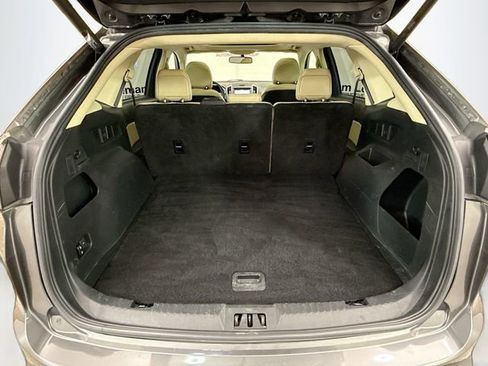 Used 2018 Ford Edge SEL w/ Equipment Group 201A image 27
