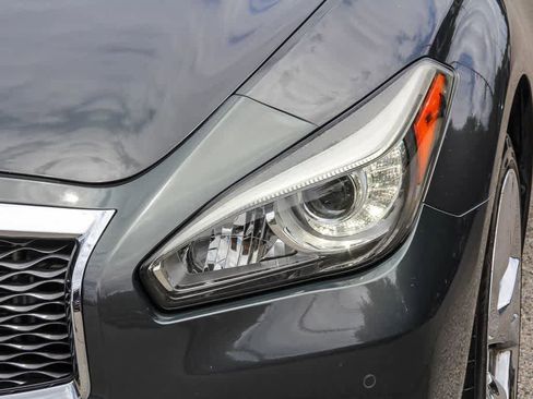 Used 2015 INFINITI Q70 L 3.7 w/ Deluxe Touring Package RWD image 7