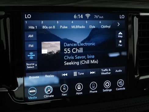 Used 2020 Chrysler Pacifica Limited w/ Advanced Safetytec Group FWD image 25