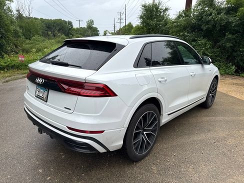 Used 2021 Audi Q8 Premium Plus AWD/4WD image 18