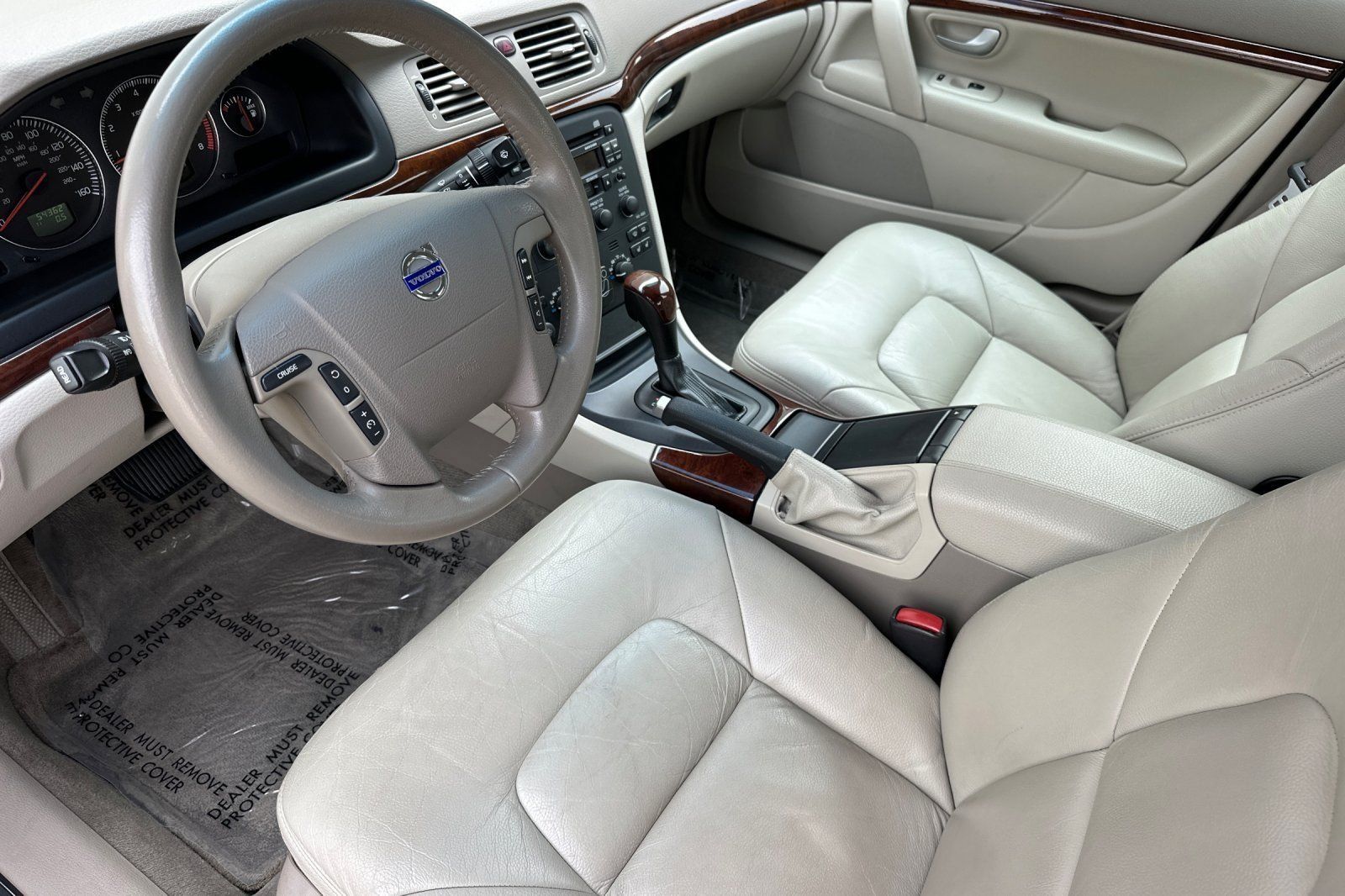 Used 2005 Volvo S80 2.5T FWD image 10
