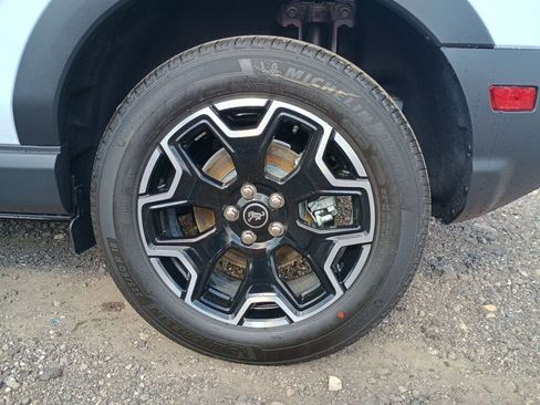 New 2025 Ford Bronco Sport Outer Banks image 24